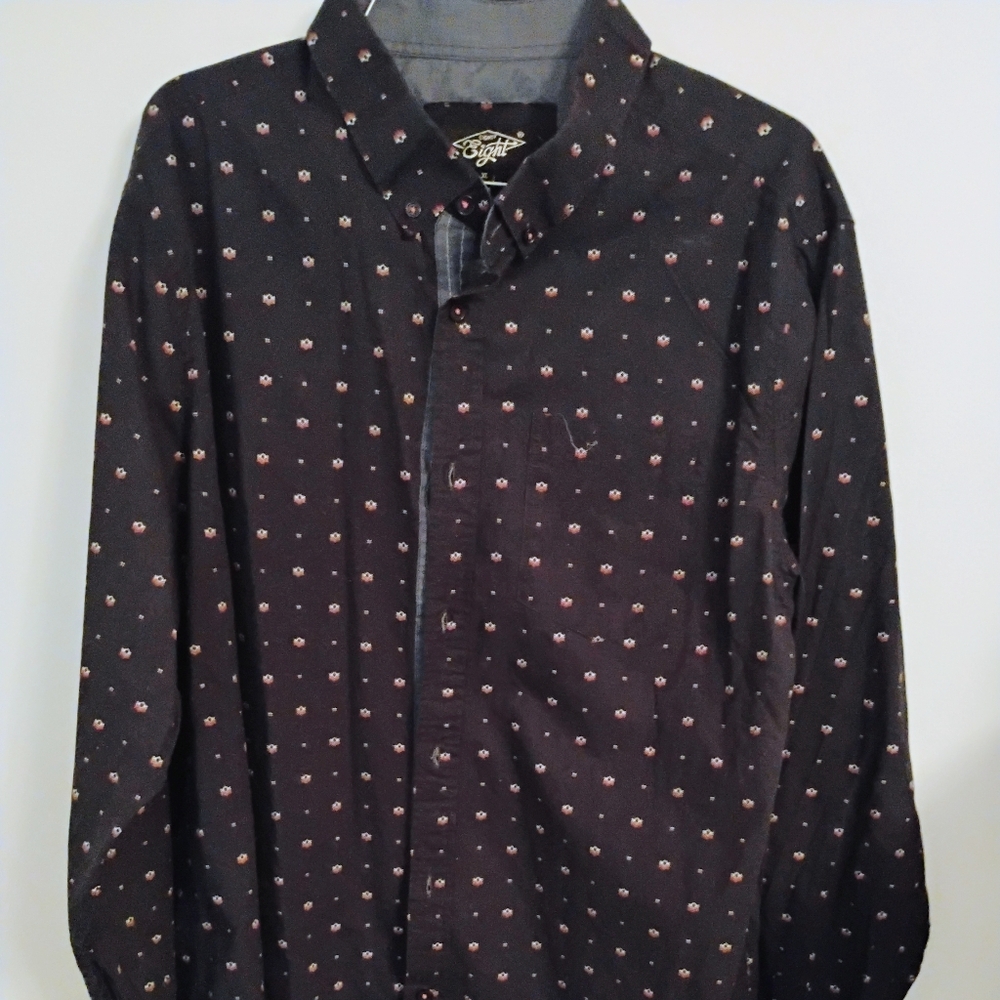 LARGE LONG SLEEVE BUTTON UP